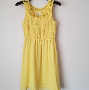 Nwt- Max Studio yellow summer dress - size Med